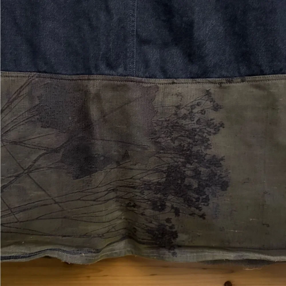 Vintage D.S. Alexus Size Medium Denim & Abstract Watercolor Slit Hem Maxi Skirt